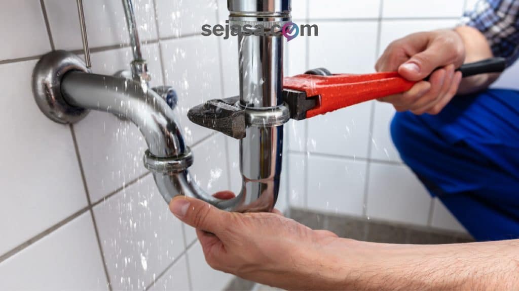 Tukang Pipa: Peran, Tugas, Keterampilan, dan Tips Menjadi Tukang Pipa Profesional