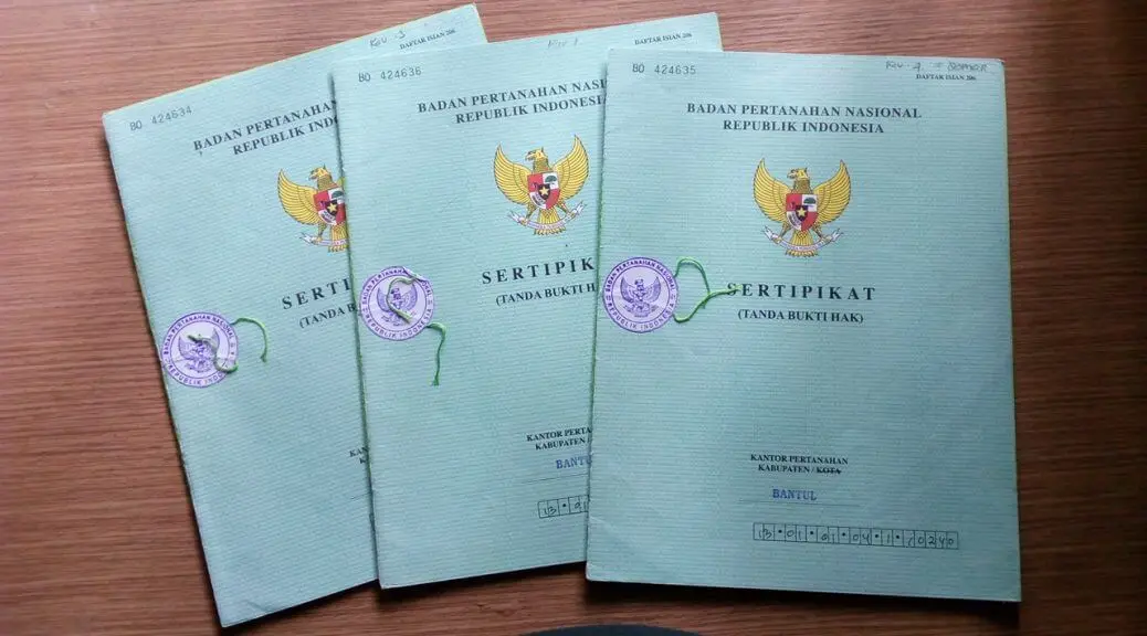 Sertifikat Hak Milik tanah sebagai bukti kepemilikan terkuat di Indonesia, manfaat, prosedur pembuatan, syarat, biaya, serta cara menjaga legalitas agar aman dari masalah hukum.